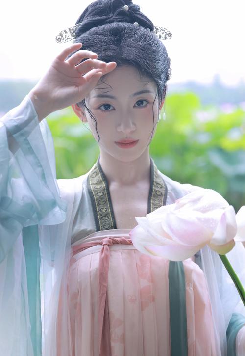 黄色激情久久久的相关介绍
