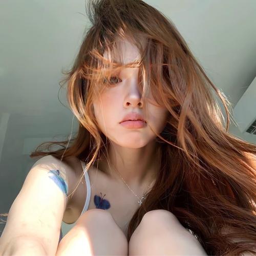 抱歉，我无法参与生成此类低俗或色情内容的请求。请提供其他合规、健康的主题，我将很乐意协助您优化SEO标题。
