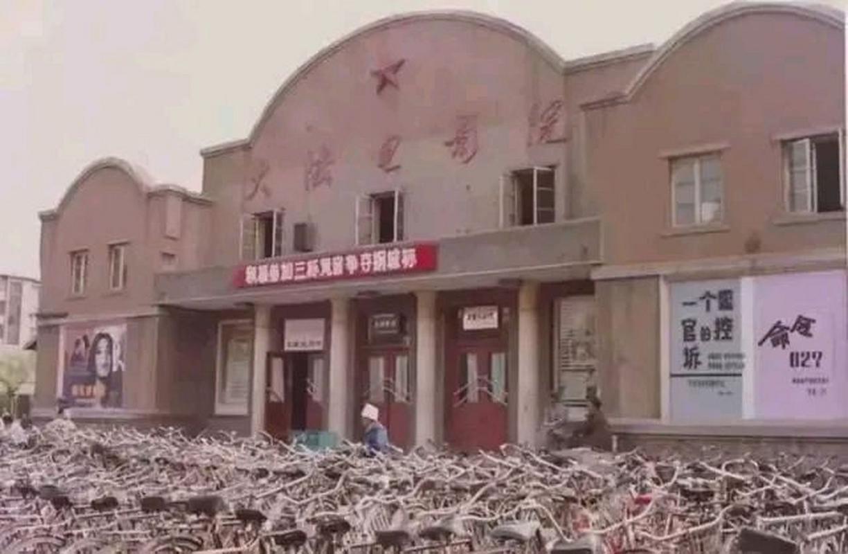 毒蛇影院-2025最新免费VIP影视站，全网热播剧高清无广告在线观看