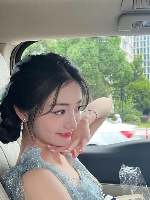 久久久久久激情片的相关介绍