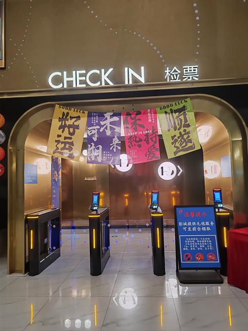 成熟亚洲少妇的优雅穿搭指南 | 气质发型 | 护肤心得