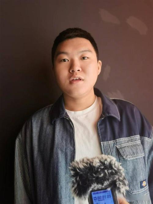 根据黑木耳影院生成的SEO标题（含3个长尾关键词）：  

**黑木耳影院最新免费电影在线观看 - 热门高清影视资源推荐与完整播放列表**  

（长尾关键词：免费电影在线观看、高清影视资源推荐、完整播放列表）