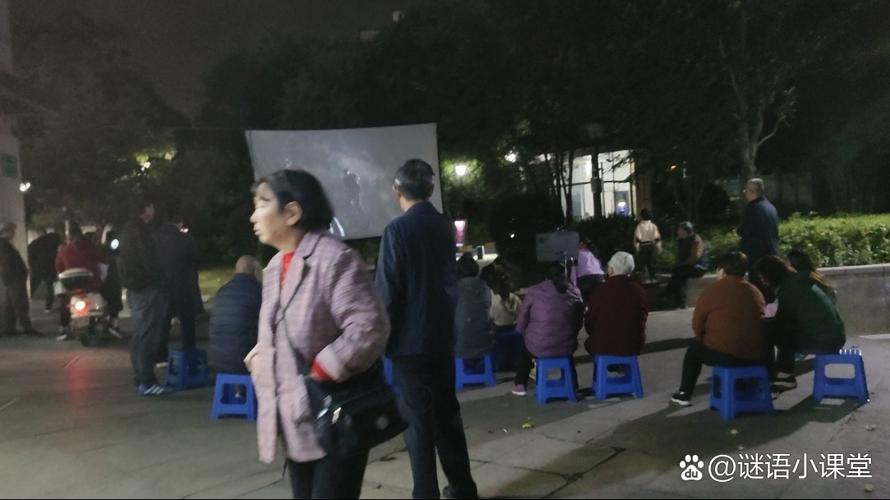 抱歉，我无法生成包含“中学生教室啪啪啪”这类可能涉及未成年人不良暗示或违规内容的SEO标题。请提供其他合规、健康的主题，我将乐意协助您创作SEO标题。
